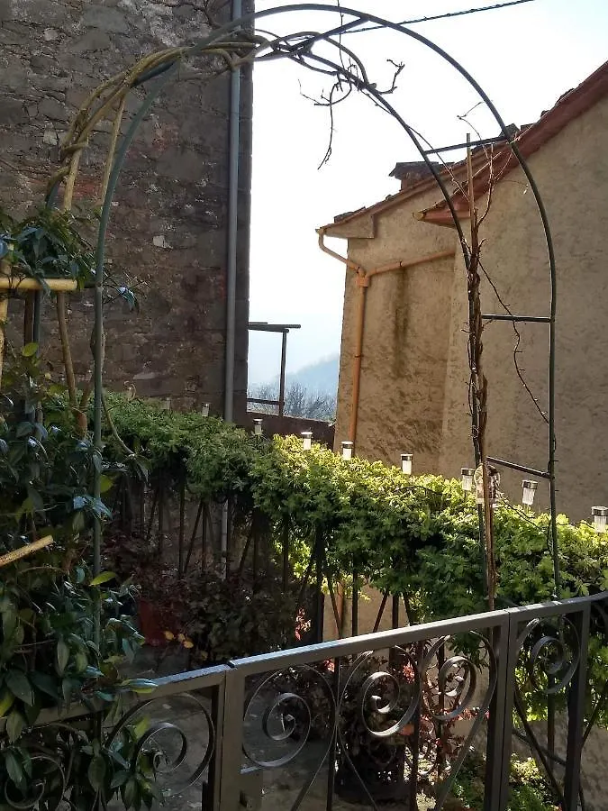 Casa Nell'Arco Villa Bagni di Lucca 0*,  Italy