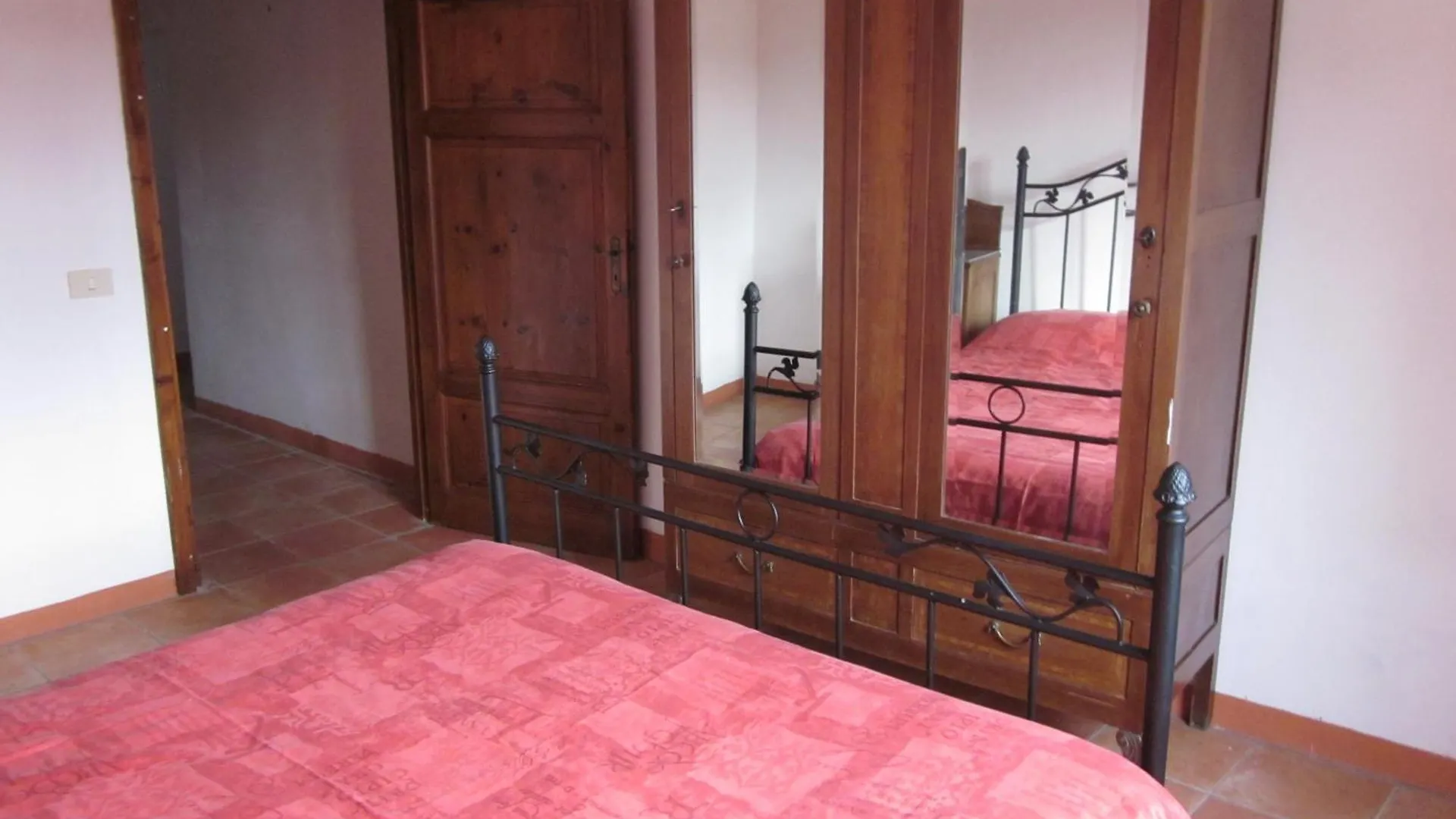 Holiday home Casa Nell'Arco Villa Bagni di Lucca Italy